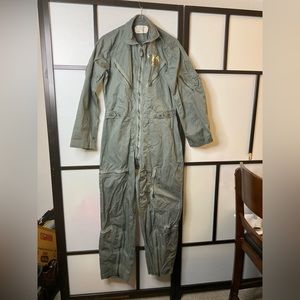 1968 USAF VIETNAM COVERALLS FLYING MAN SMALL